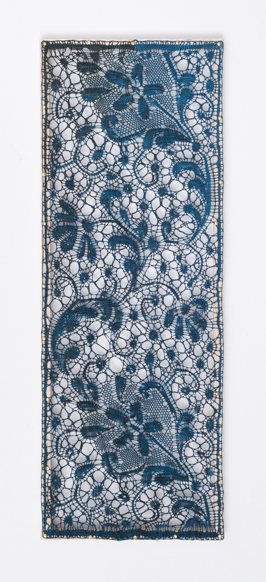 Pierre Fouché. Onskeibare Bemindes. 2016. Bobbin lace in silk, wood laminate 24.5 x 30 cm. [Based on a traditional 18th Century design as reconstructed by Ulrike Voelker]