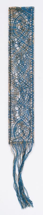 Pierre Fouché. Tema en Variasies. 2016. Bobbin lace in cotton, wood laminate. 24.5 x 30cm 